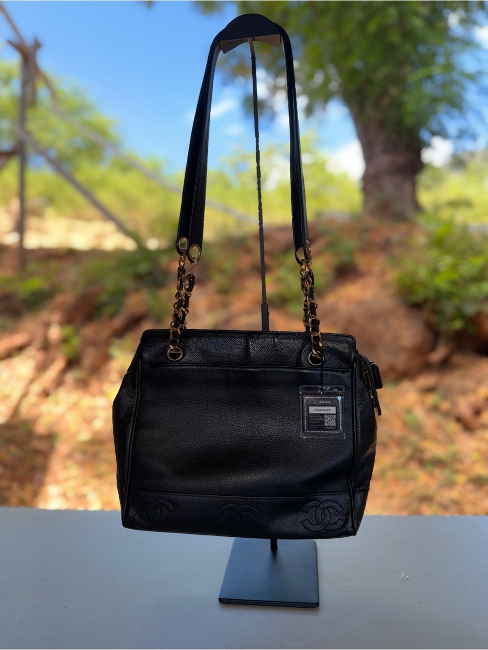 CHANEL —  Triple CC Caviar leather shoulder bag #524